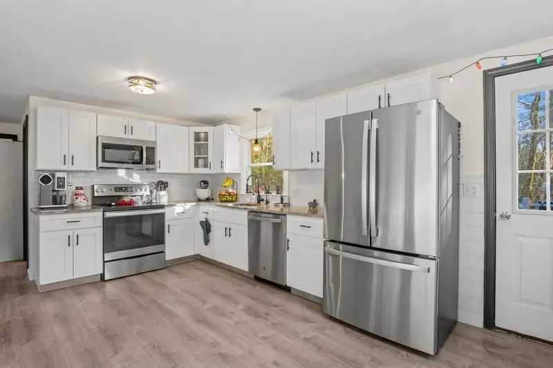 358 Otter River Road, Gardner, MA 01440 - Image #3