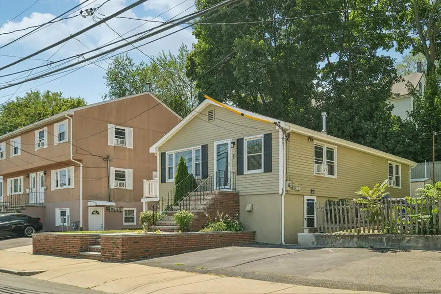 35 Springvale Avenue, Chelsea, MA 02150 - Image #3