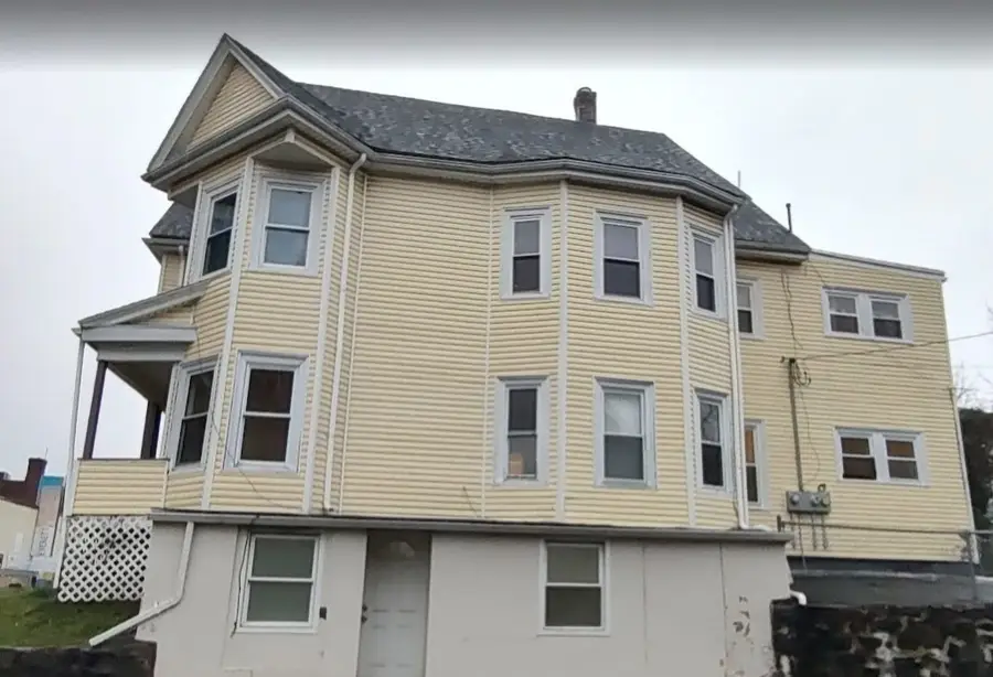 378 Ferry St, Everett, MA 02149 - Image #2