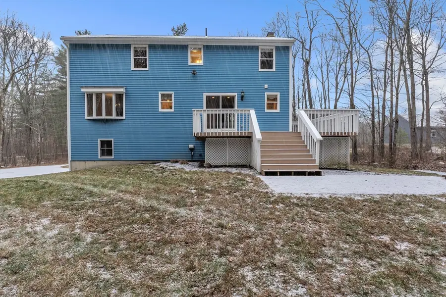 9 Michael Ln, Sterling, MA 01564 - Image #2