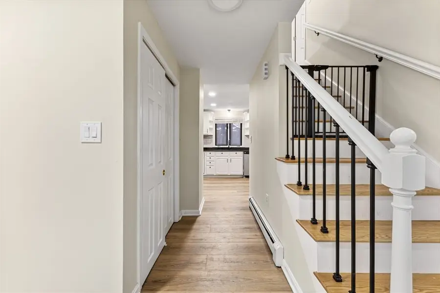 13 Plain St, Upton, MA 01568 - Image #2