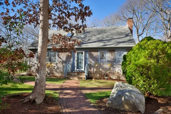 169 Clover Hill Drive, Tisbury, MA 02568