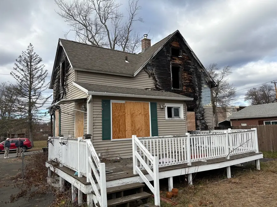 15 Hudson Avenue, Chicopee, MA 01020 - Image #3