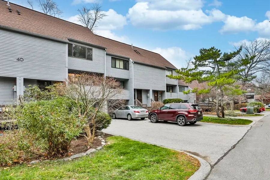 405 Great Elm Way #405, Acton, MA 01718 - Image #2