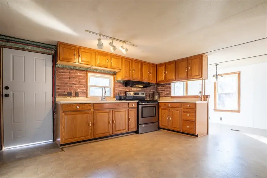 238 Brookfield Road, Brimfield, MA 01010 - Image #2