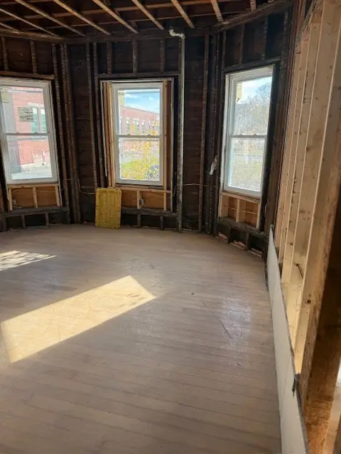 863 N Main St, Brockton, MA 02301 - Image #2