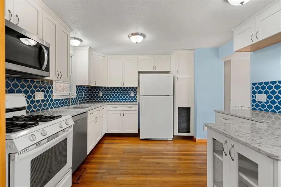 78 Deering Dr, Tewksbury, MA 01876 - Image #3