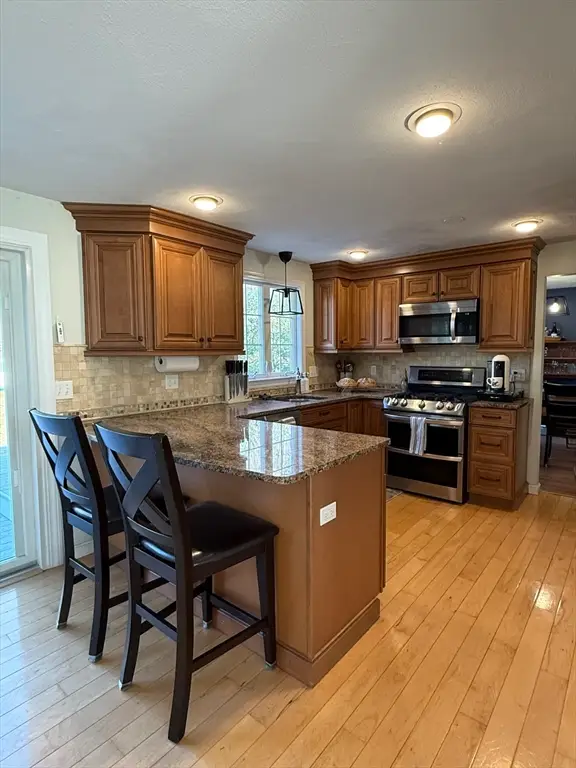 11 Frederick A Nittel Dr, North Attleboro, MA 02760 - Image #2