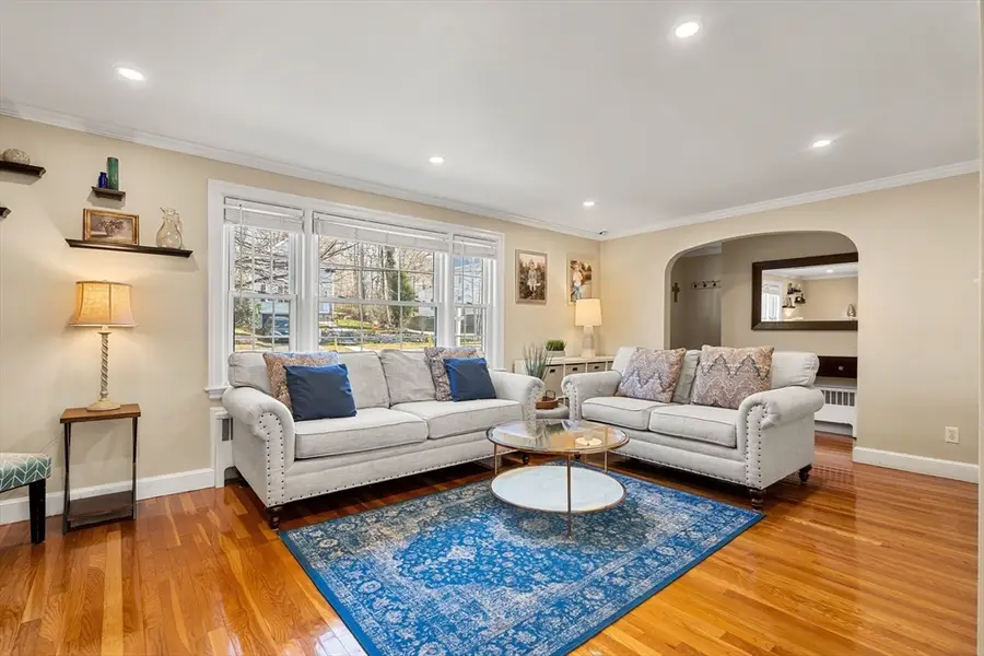 675 Randolph Avenue, Milton, MA 02186 - Image #3