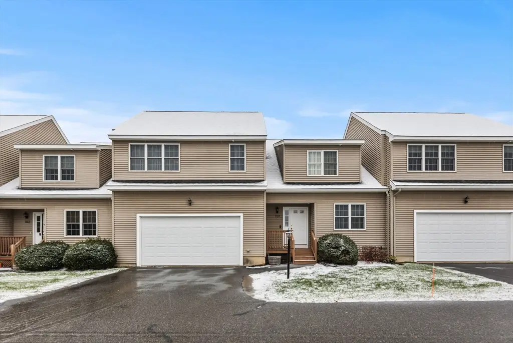 150 Ariel Cir #150, Sutton, MA 01590 - Image #1