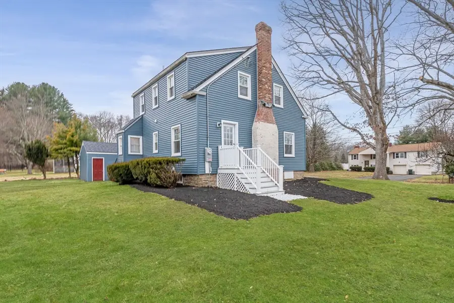 7 Dudley Hill Rd, Dudley, MA 01571 - Image #2