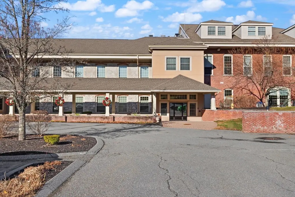 12 Brookside Rd #28, Westford, MA 01886 - Image #1