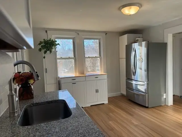 18 Burroughs Road, North Reading, MA 01864 - Image #2