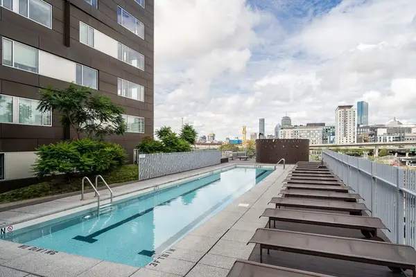 141 Dorchester Ave #906, Boston, MA 02127