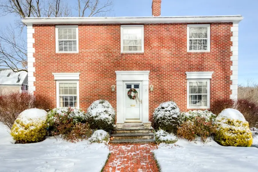 3 Shoreham St, Worcester, MA 01605 - Image #2