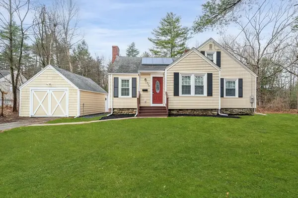 366 Lebanon Hill Rd, Southbridge, MA 01550