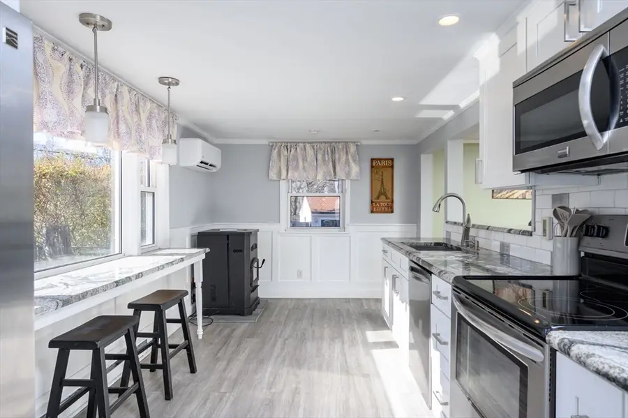 30 Lancaster Ave, Plymouth, MA 02360 - Image #2