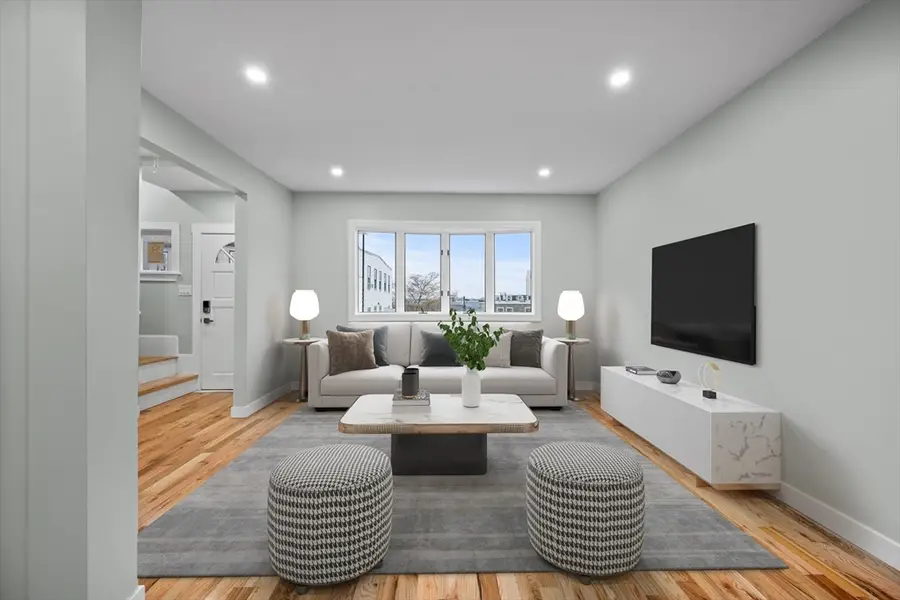 31 Wordsworth St, Boston, MA 02128 - Image #2