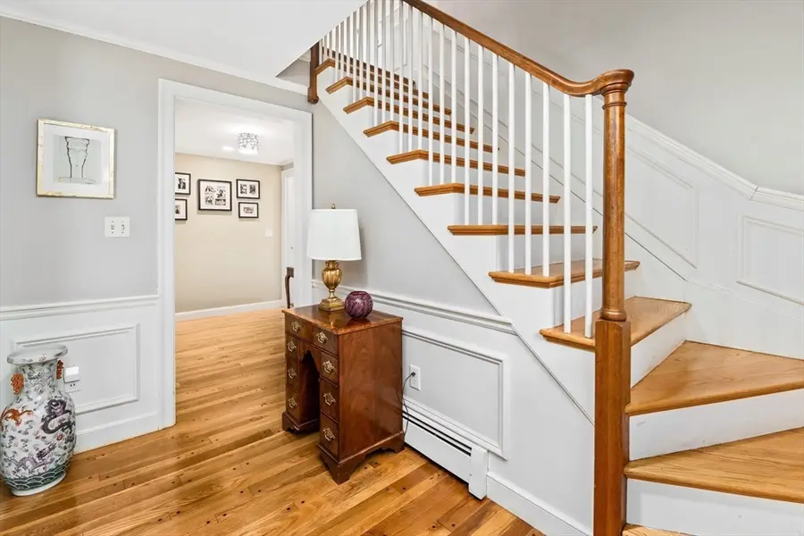 121 Cherry Brook Rd, Weston, MA 02493 - Image #2