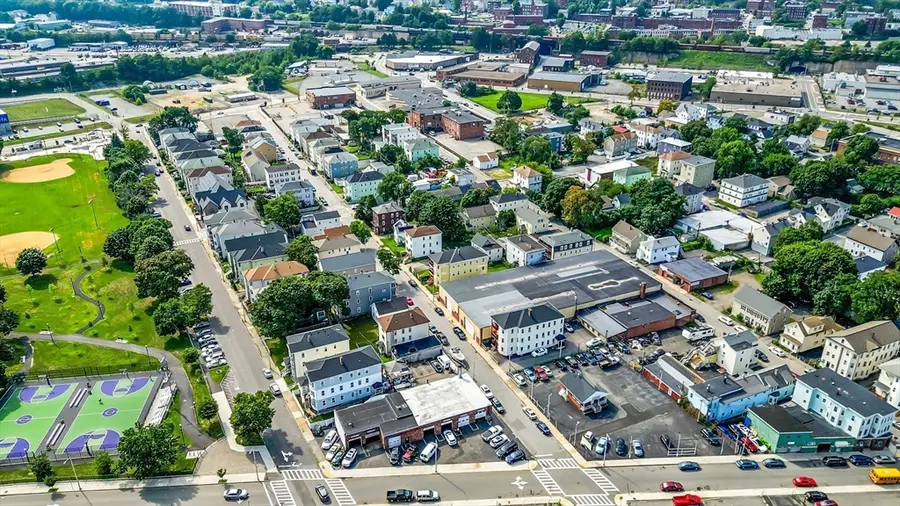 10 Ellsworth St, Worcester, MA 01610 - Image #3