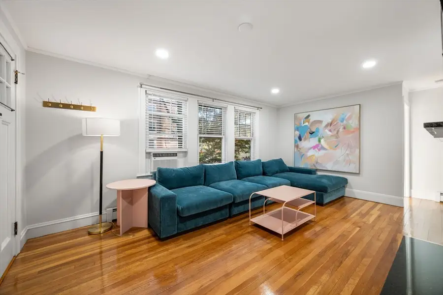 65-67 Saint James Circle, Newton, MA 02458 - Image #3