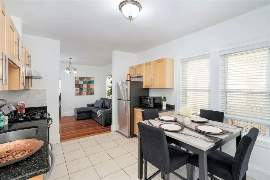 118 Brook Rd #2, Quincy, MA 02169 - Image #3