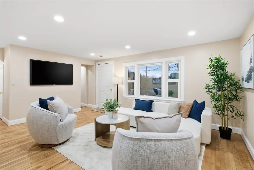 78 Linda, Abington, MA 02351 - Image #1