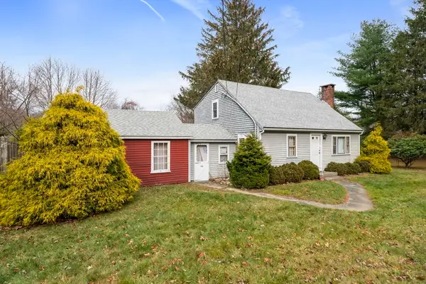 764 First Parish Rd, Scituate, MA 02066