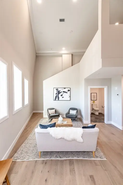 8 Franklin Street #403, Boston, MA 02134 - Image #2