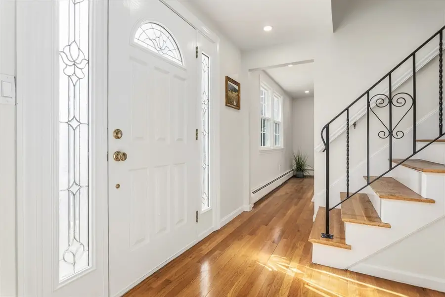 29 Susan Dr, Saugus, MA 01906 - Image #3