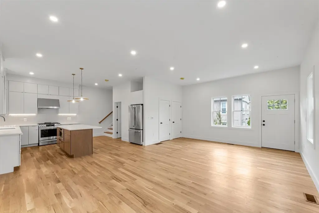 142 Birch Street #2, Boston, MA 02131 - Image #1