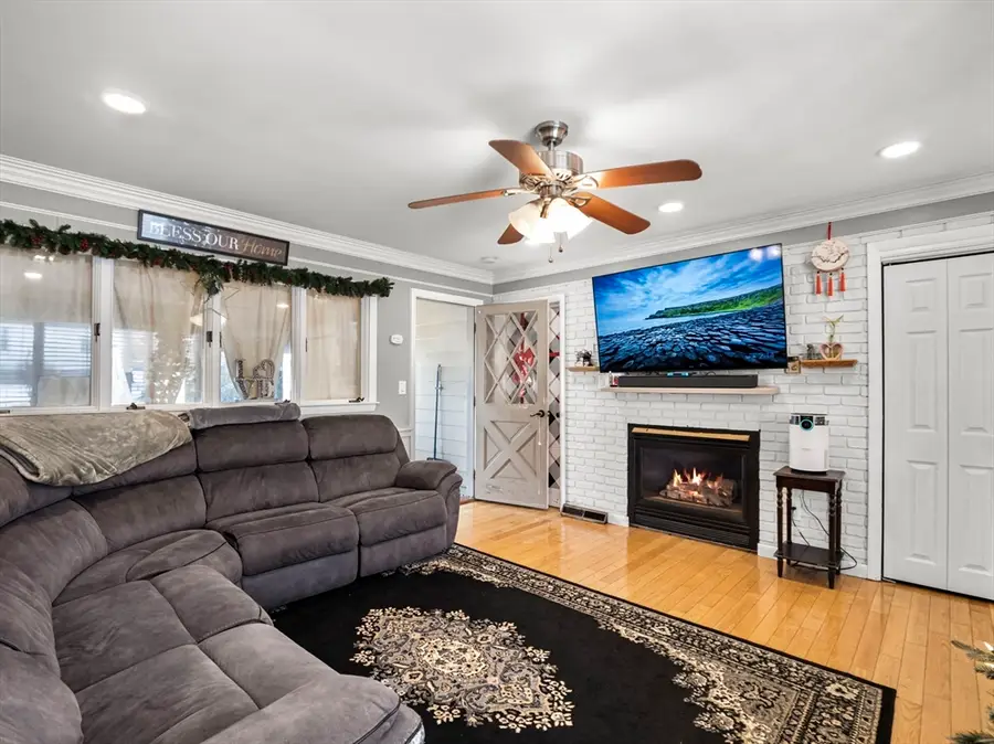 107 7th Ave, Lowell, MA 01854 - Image #2