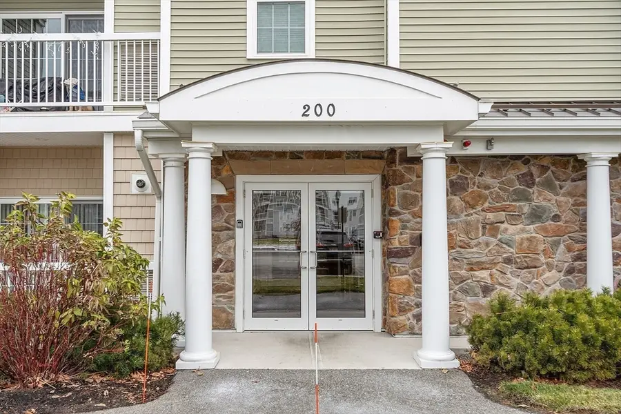 200 Martins Lndg #102, North Reading, MA 01864 - Image #3