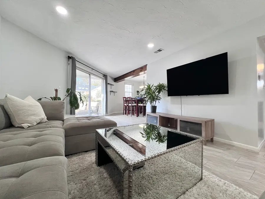 39 Christopher #B, Stoughton, MA 02072 - Image #2