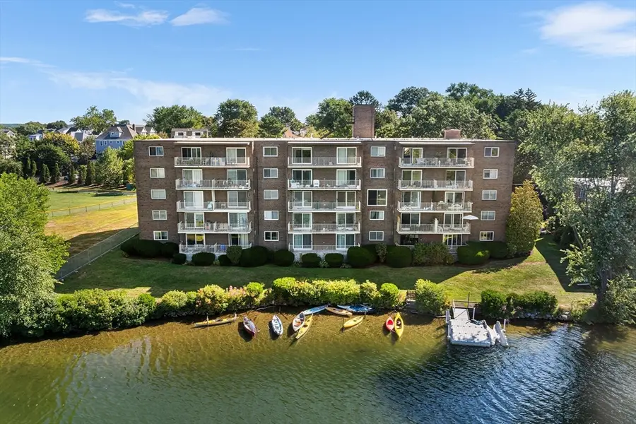 34 Hamilton Rd #302, Arlington, MA 02474 - Image #2