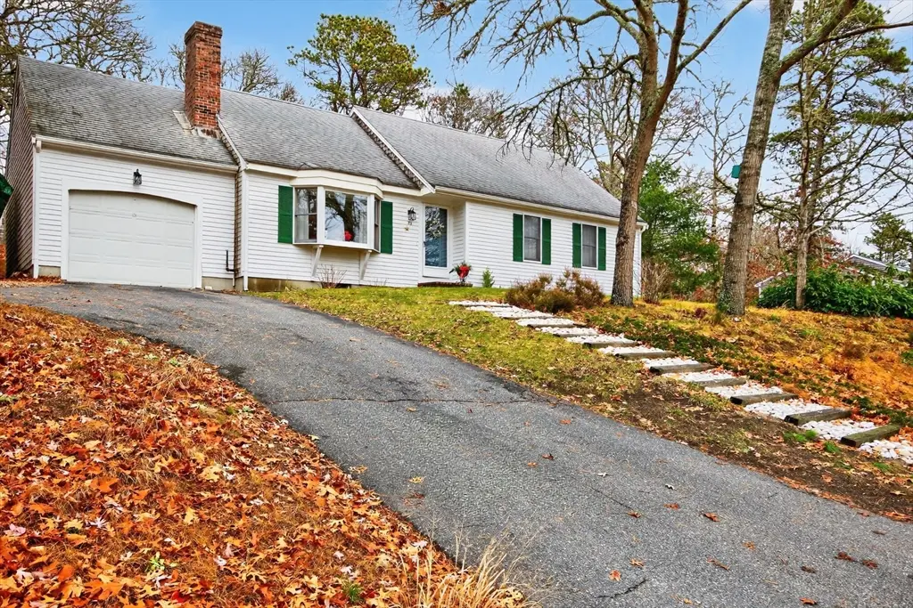 33 Duck Marsh Ln, Chatham, MA 02633 - Image #1