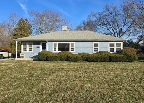 24 Pepka Dr, Webster, MA 01570
