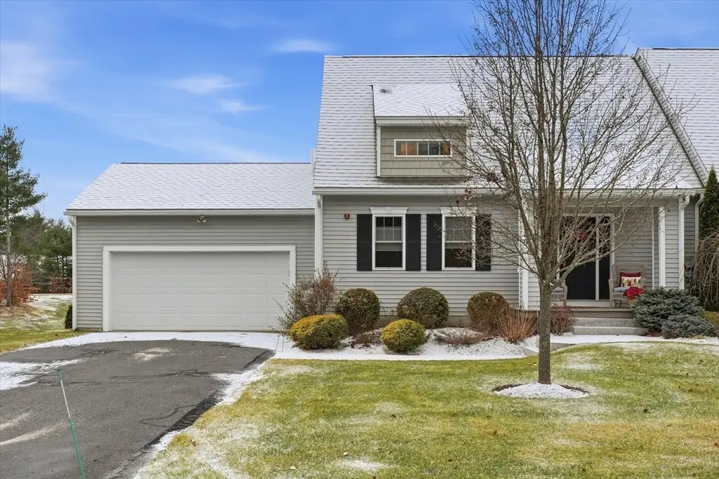 249 Villager, Chester, NH 03036 - Image #1