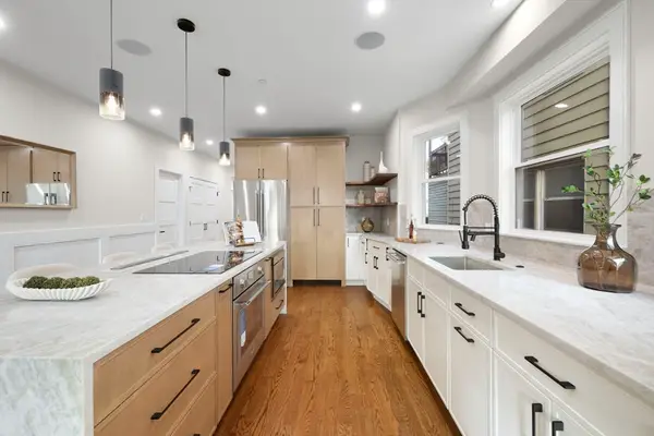 555 Somerville Ave #1, Somerville, MA 02143