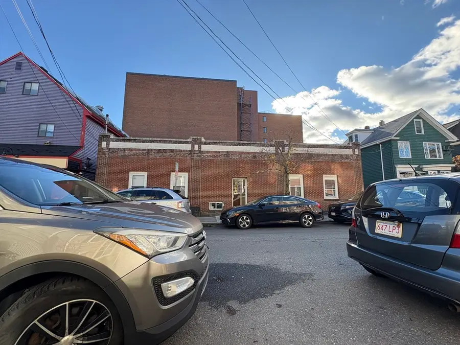 82 Sacramento Street, Somerville, MA 02143 - Image #2