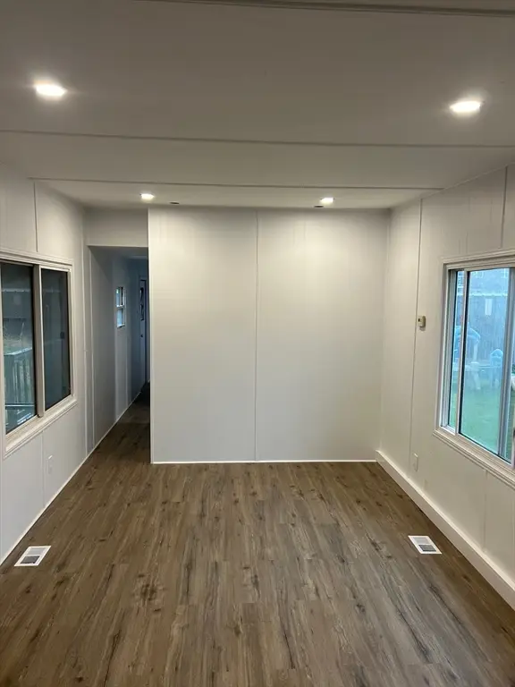 50 Mustang Ave, Marlborough, MA 01752 - Image #2