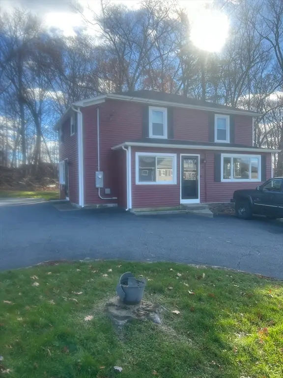 3 Julien Ave, Worcester, MA 01604