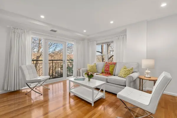 1 Watermill Place #309, Arlington, MA 02476