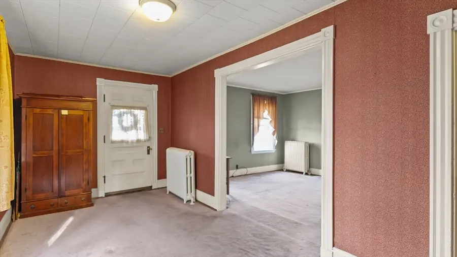 198 Arnold St, New Bedford, MA 02740 - Image #3