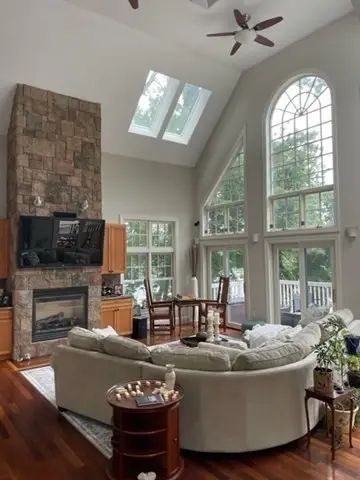 10 Shore Rd, Plymouth, MA 02360 - Image #2