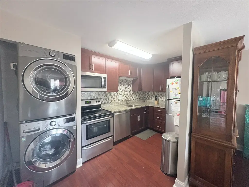 75-77 Colonel Bell Dr. #77-11, Brockton, MA 02301 - Image #1