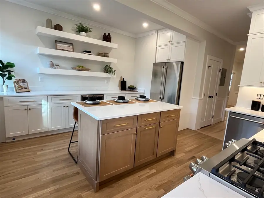 108 Saint Paul St #2, Brookline, MA 02446 - Image #2