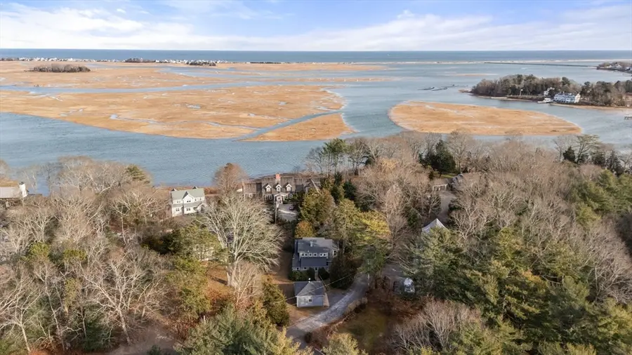 68 Abrams Hill Rd, Duxbury, MA 02332 - Image #2