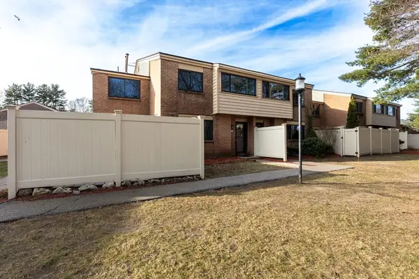 133 Greenbrook Drive #133, Stoughton, MA 02072