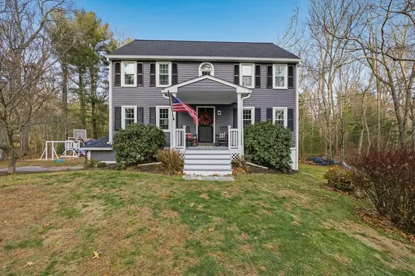 53 Forest Hill Drive, Taunton, MA 02780